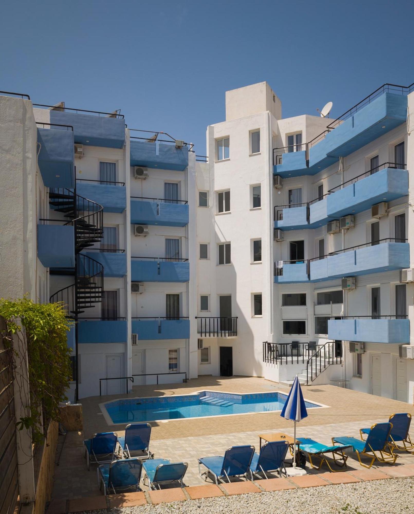 Simple Hotel Hersonissos Blue 외부 사진